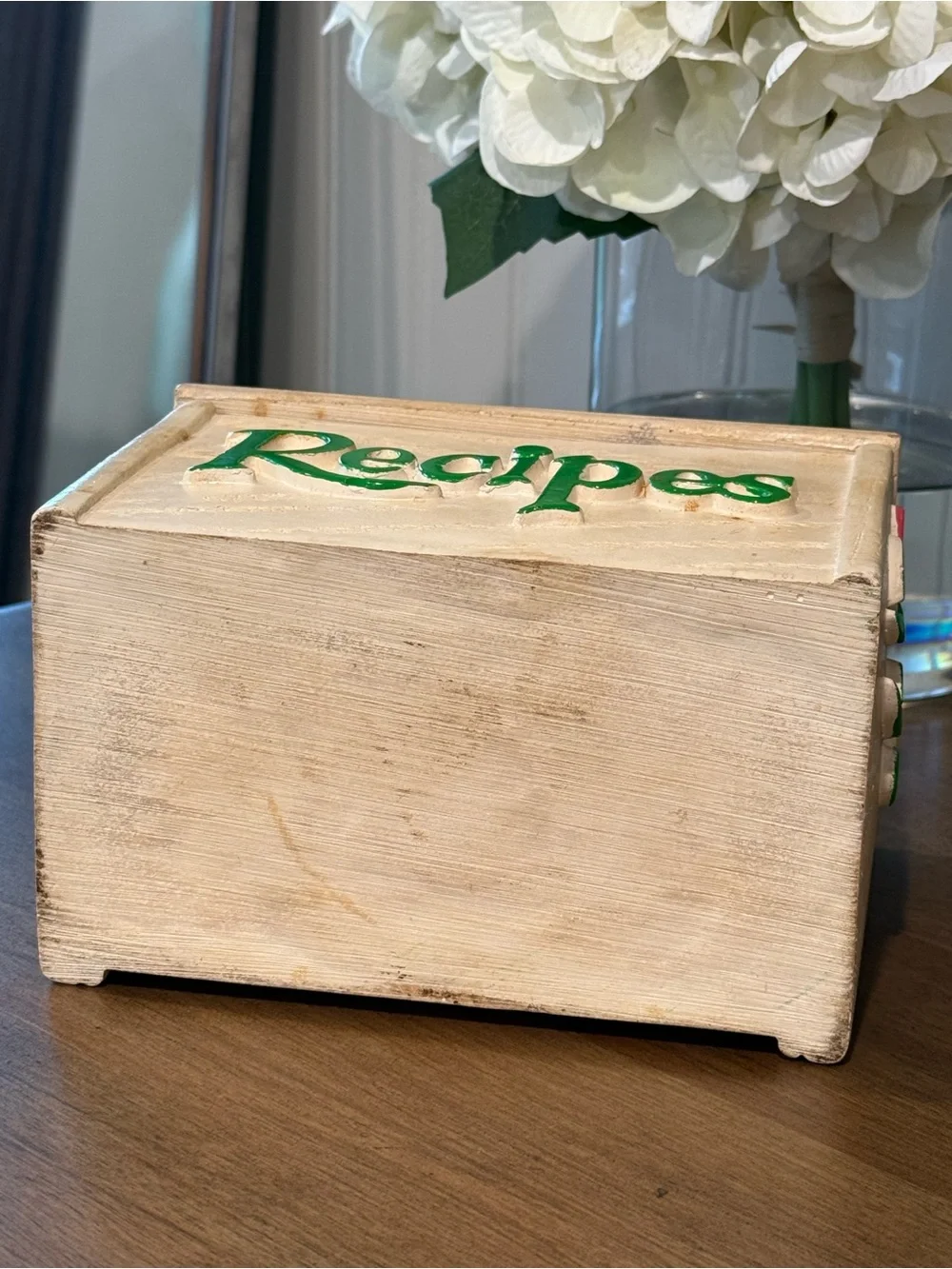 MCM VTG Hand Carved Wooden Painted Recipe Box 1985